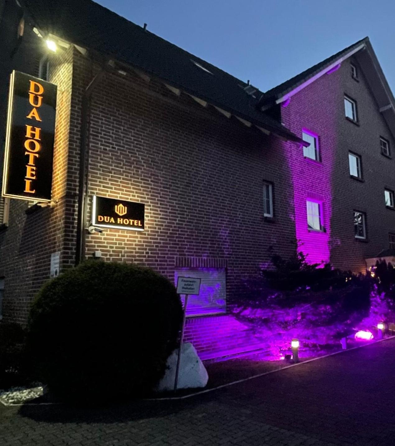 Dua Hotel Sarstedt Exterior foto